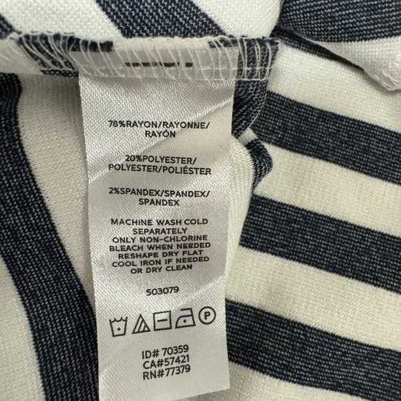 Ann Taylor Factory Top - Picture 4 of 4